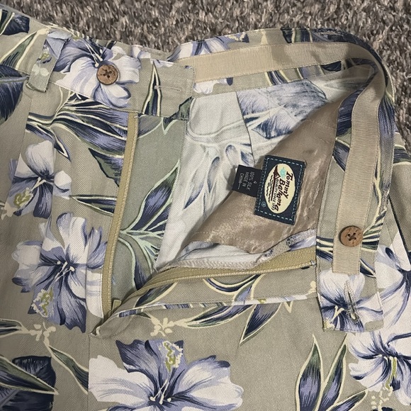 Tommy Bahama floral silk shorts size: 4 - Picture 5 of 7